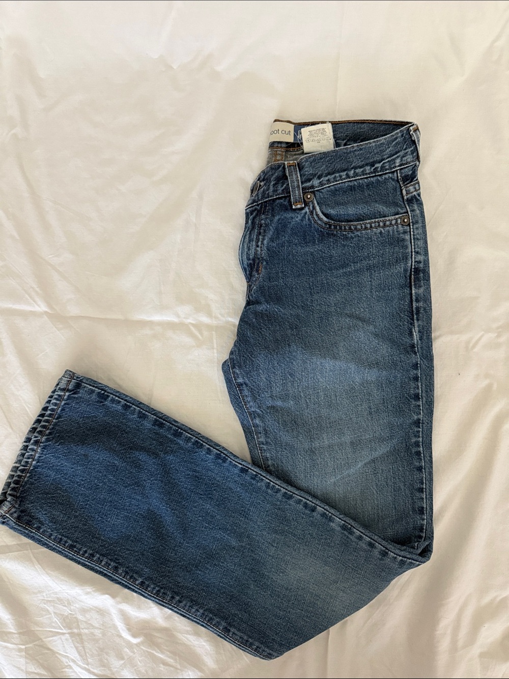 GAP Men's Bootcut Jeans in Medium Blue Denim